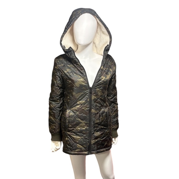 NEW Sanctuary Camo Reversible Sherpa Jacket - XS - Picture 5 of 6
